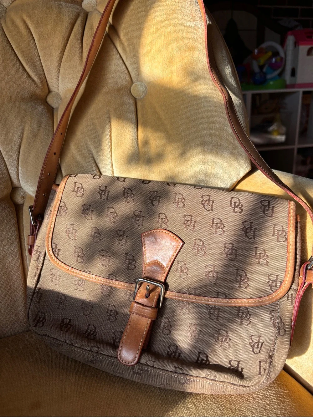 vintage dooney & bourke monogram shoulder bag brown leather y2k 90s